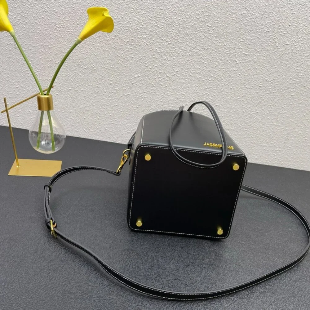 Le seau carre crossbody bag - Picture 6 of 6